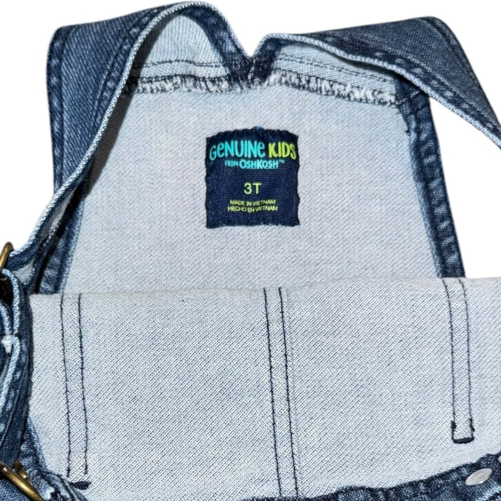 Genuine Kids from OshKosh Denim Short Overalls – Size 3T - Picture 3 of 3